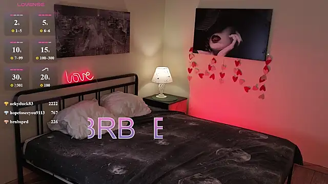 Barbara_Little élő XXX-chatje