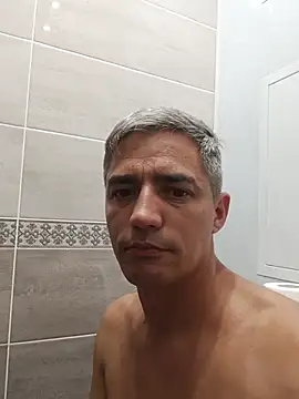 HotRamis83 webcam show