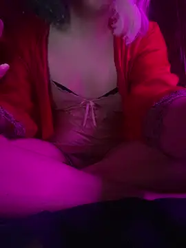 MotherElektra7 élő XXX-chatje