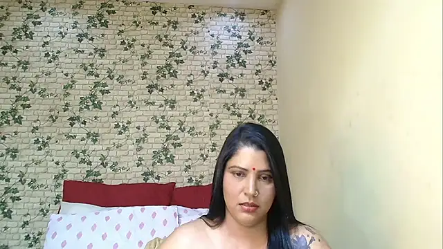 XIndianintimacy's Live XXX Chat