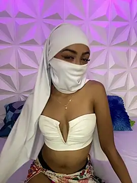 Chat XXX en directo de yasmin_moham
