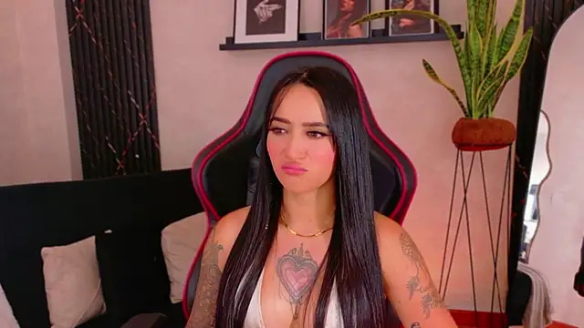 EmmyEvans1 – Live XXX-chat