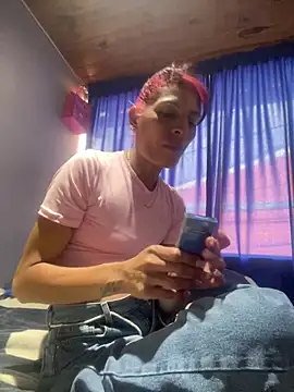 ImCrazzy 라이브 XXX 채팅