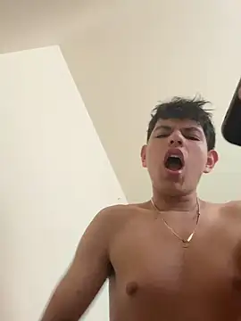 juanma759 Adlı Modelin Canlı XXX Sohbeti