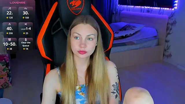 BiMolly's Live XXX Chat