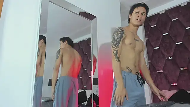 TonyBenedetti Live XXX-Chat