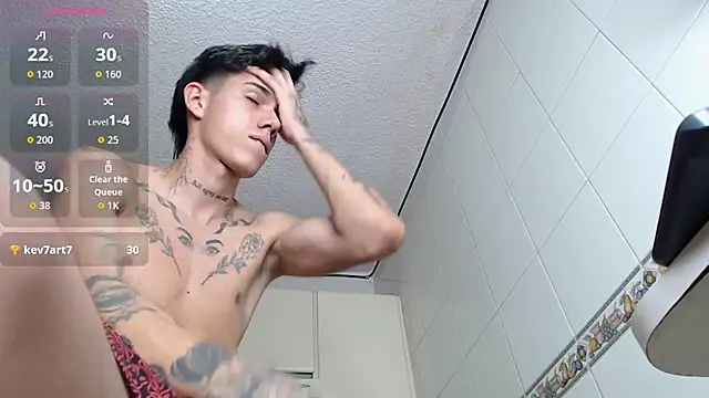Tommy_valverde's Live XXX Chat
