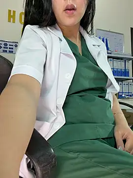 Angela_my Adlı Modelin Canlı XXX Sohbeti