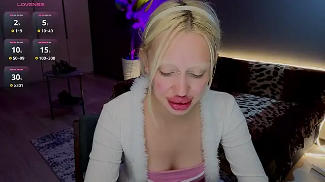 Luna_Beverly Live XXX-Chat