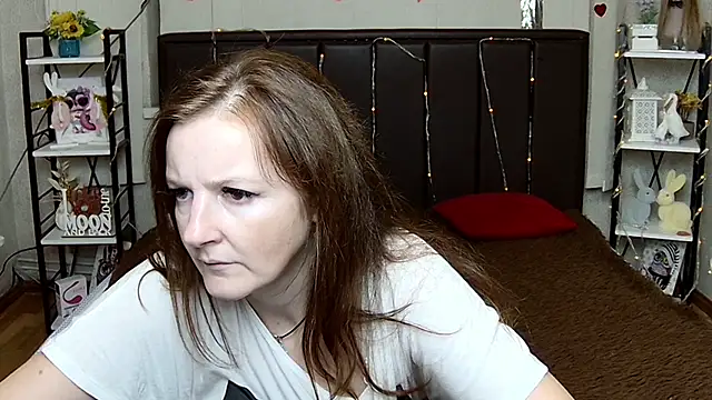 Živý XXX chat MeganPirs