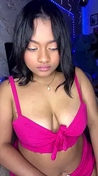 Chat XXX ao vivo de Saraa_M