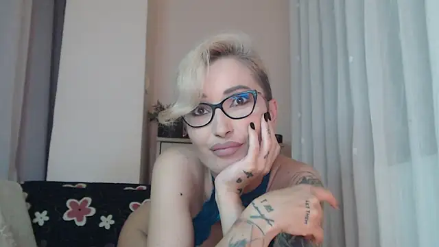 Chat XXX en directo de JADAPink___