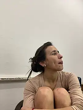 pili6263's Live XXX Chat