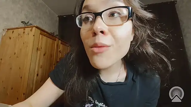 RachelSav লাইভ চ্যাট রুম