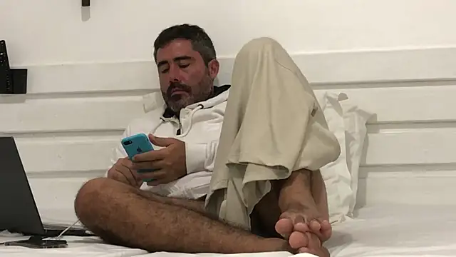 victor_chat: απευθείας συ νομιλία ΧΧΧ