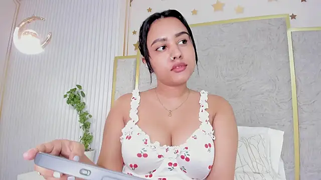 valen_petty live XXX chat