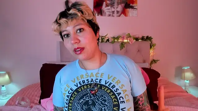 Annapinuplovex's Live XXX Chat
