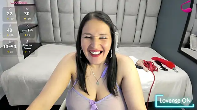 Czat XXX na żywo – Barbara_fox__
