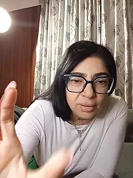 solmorochia Adlı Modelin Canlı XXX Sohbeti