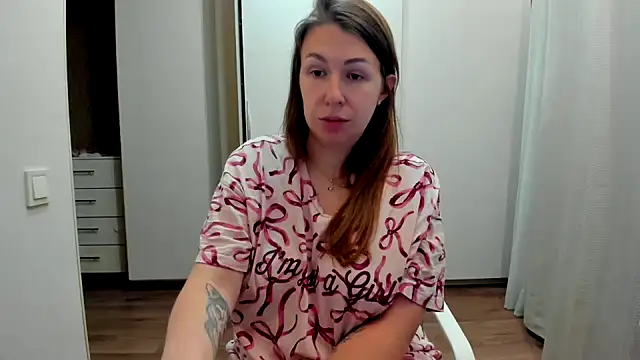 PregnantEva: онлайн-секс-чат