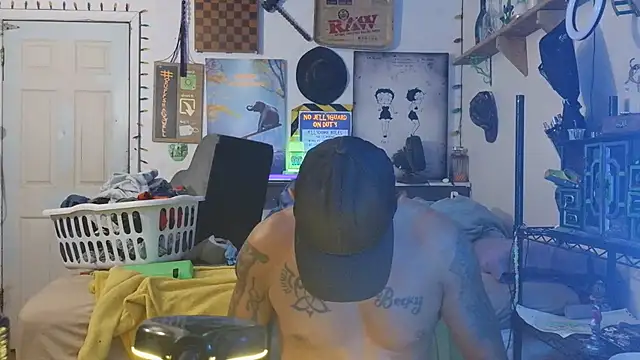 Chat XXX ao vivo de Buffshagswell