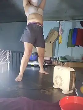 Zu_naa Adlı Modelin Canlı XXX Sohbeti