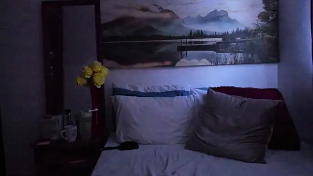 Aurora_Real live XXX chat