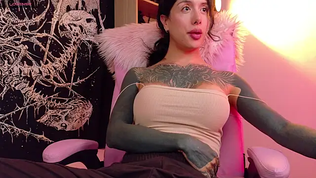 antoniaacxx 라이브 XXX 채팅