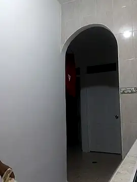 Berry_Bans Adlı Modelin Canlı XXX Sohbeti