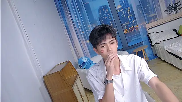 xiaoyang-FF's Live XXX Chat