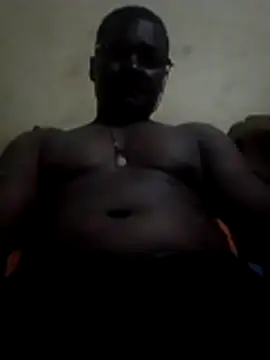 Chat +18 de mineirinho45 ao vivo
