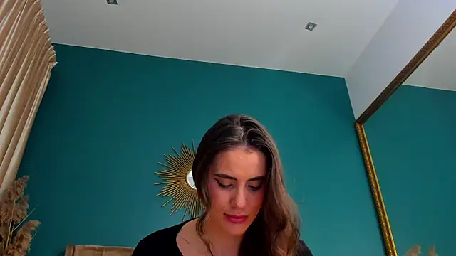 LunaKale Adlı Modelin Canlı XXX Sohbeti
