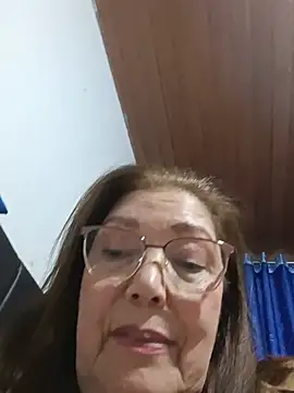 Vicky_Rosse's Live XXX Chat