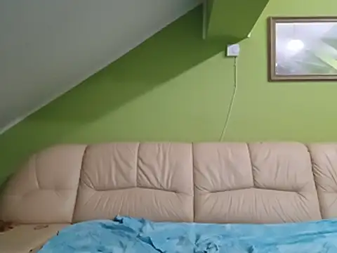 milfhot44's Live XXX Chat