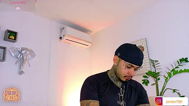 دردشة JordanSmiith_ الجنسية المباشرة