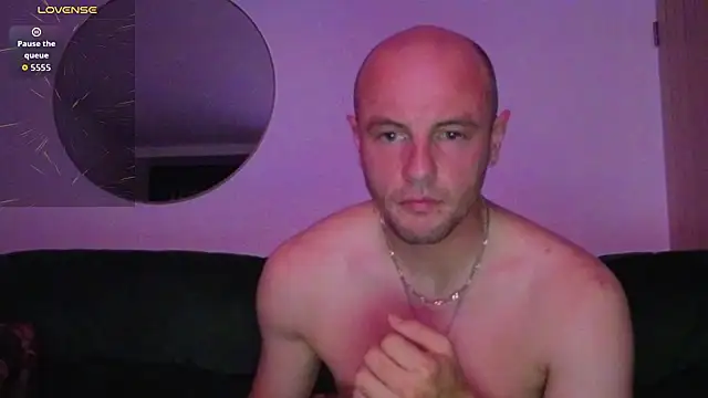 BaldySins Chat XXX in diretta