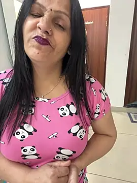 צ'אט XXX בשידור חי של simmy14321