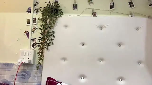 DainaFucci Webcamshow