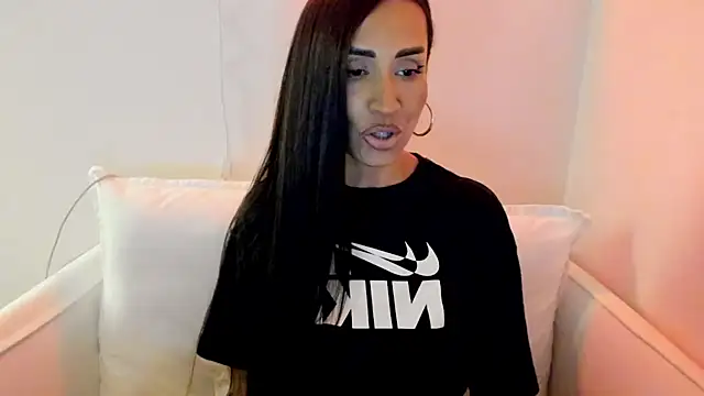 Chat XXX en directo de ExotiqueFlower