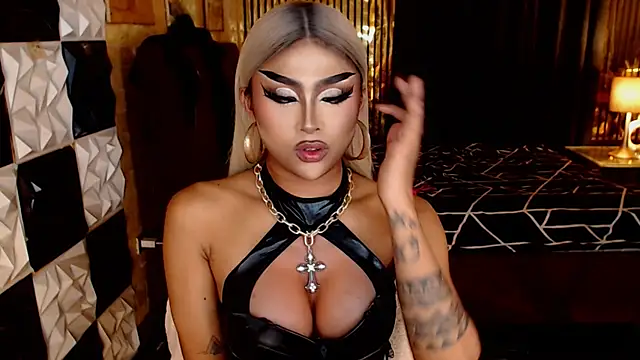 MassiveCockTrans 现场XXX聊天