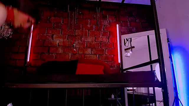 MoiraHoland's Live XXX Chat