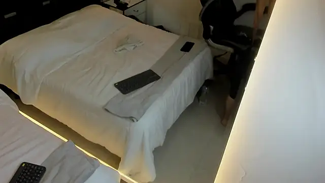 zack_dehaan Show Webcam