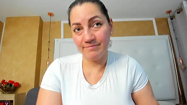 Heidy_milf Live XXX-Chat