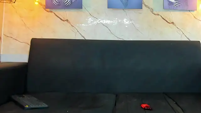 Klaar_Blessed's Live XXX Chat
