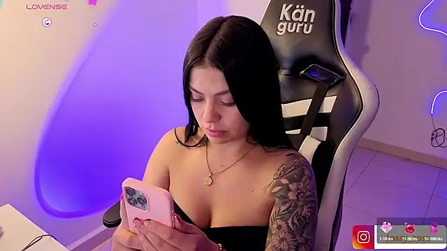 Victoryyy_'s Live XXX Chat