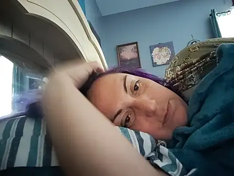 RavenOnyx's Webcam Show