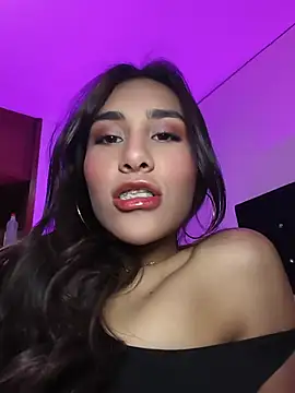 soycamill's Live XXX Chat