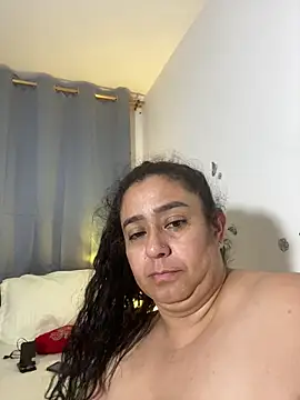 agathaxxx-69's Webcam Show