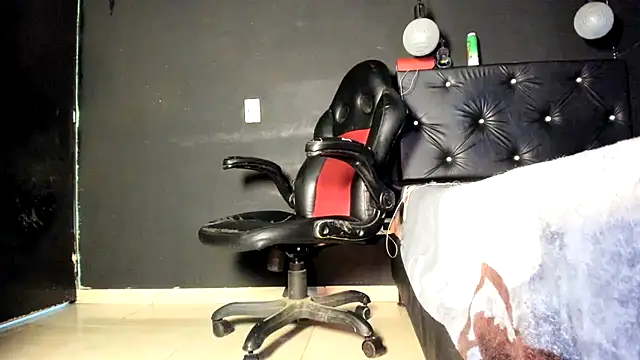 FuckHardlove's Live XXX Chat