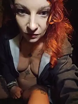 FreyaFucksFans XXX чат на живо